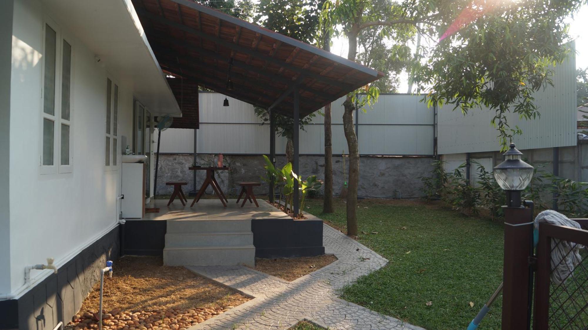 קולאם Blue Lake Villa מראה חיצוני תמונה